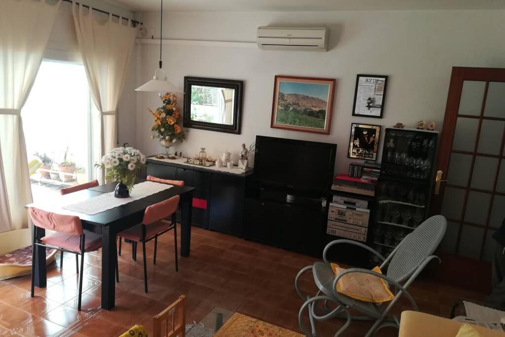 Calella Playa Apartment Екстериор снимка
